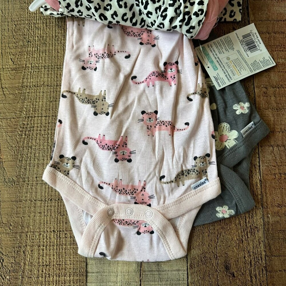 Gerber Baby Girls Size 6-9M Bodysuit Set of 4 animal print cheetah floral - Picture 4 of 8